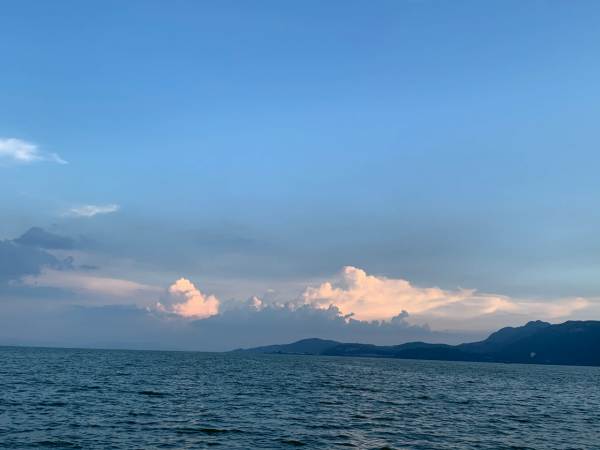 8月的洱海 8月的洱海