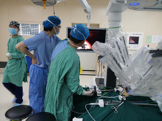 蘭州大學第二醫院腫瘤外科完成一例機器人膽囊癌擴大根治術