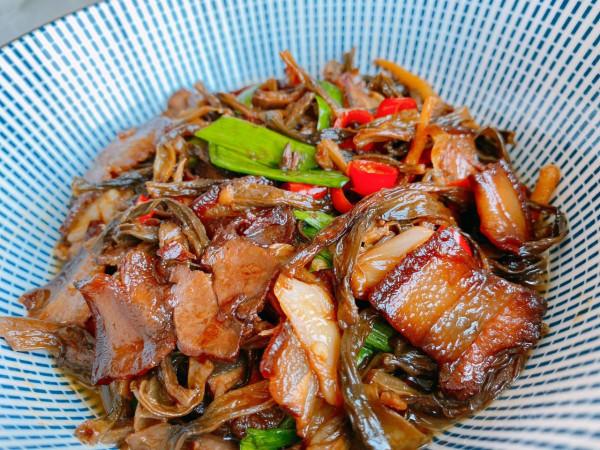 冬天必吃的豇豆乾,這樣做油潤卻不油膩,軟糯中有點嚼勁,超下飯 冬天必吃的豇豆乾,這樣做油潤卻不油膩,軟糯中有點嚼勁,超下飯