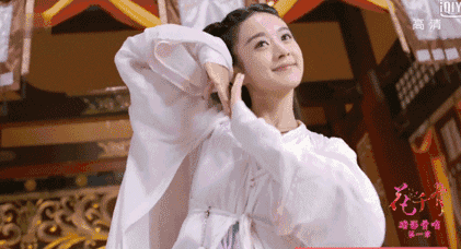 古裝戲沒救了?這些女明星的古裝造型一個比一個奇葩… 古裝戲沒救了?這些女明星的古裝造型一個比一個奇葩…