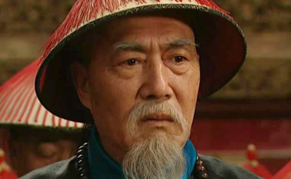 乾隆登基後，到底清算了多少雍正朝老臣？幾乎一個都沒放過