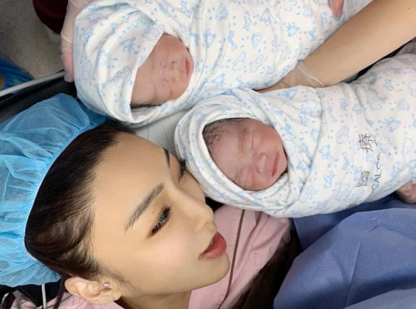 37歲女星李宓宣佈剖腹產雙胞胎!稱傷口縫合期間,已急切想生二胎 37歲女星李宓宣佈剖腹產雙胞胎!稱傷口縫合期間,已急切想生二胎