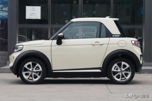 好開好停車,長續航帶快充的三廂代步車,高配三連大屏,實拍LITE 好開好停車,長續航帶快充的三廂代步車,高配三連大屏,實拍LITE