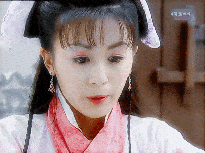 唐寧：8歲成大佬團寵，29歲嫁老男人，她經歷了什麼？