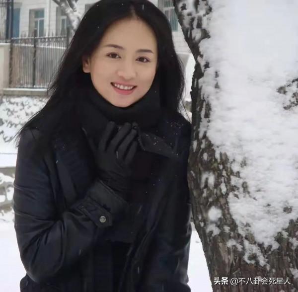 那些老了就演皇后太后的演員，年輕時都是大美人，老了氣質依舊