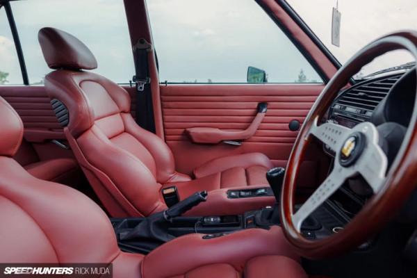 這部為駕駛打造的經典之作有些特殊