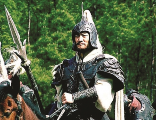 十八路諸侯討伐董卓，除了關羽就沒人能斬殺華雄？這五位大將不服