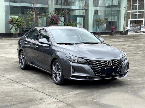 新款長安銳程CC現身，換裝“新臉”，外觀更顯優雅，1.5T有188Ps