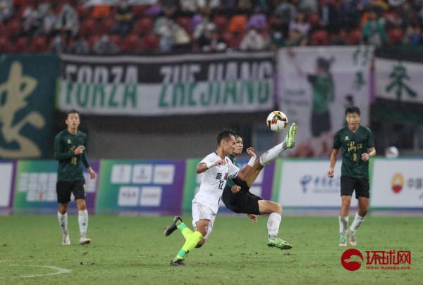 新疆隊1：2負於浙江隊奪得全運會男足U20亞軍