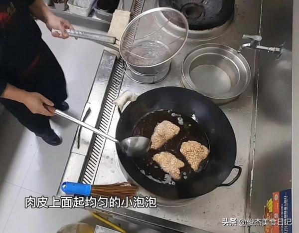 發肉皮的正確做法,不需要任何技術,掌握兩個要點零失敗 發肉皮的正確做法,不需要任何技術,掌握兩個要點零失敗