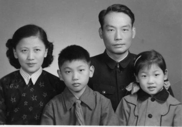 解放戰爭中，貢獻最大的3位紅色特工是誰？為何建國後職務不高