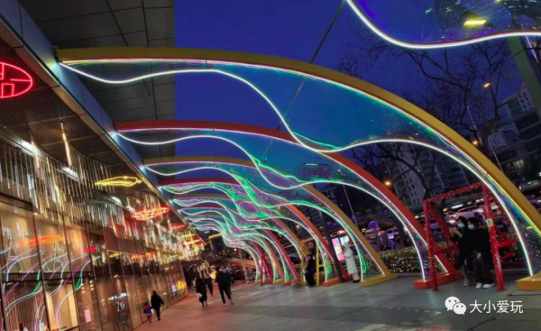 五大賀歲街區讓你邊逛街邊遛娃，新年的儀式感都在這裡了