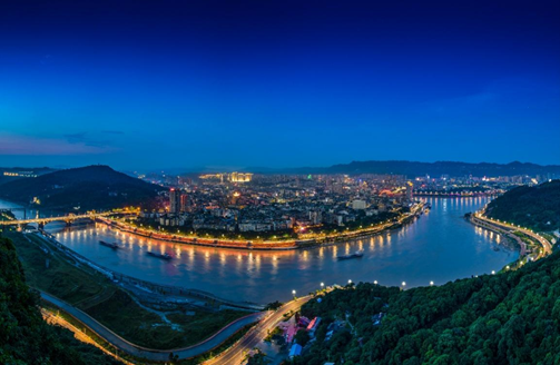 發現北緯30°瓊漿玉液