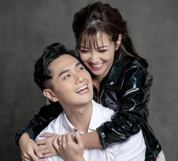 恭喜！TVB著名金童玉女下週補辦婚禮，女方腹部凸起疑似懷孕