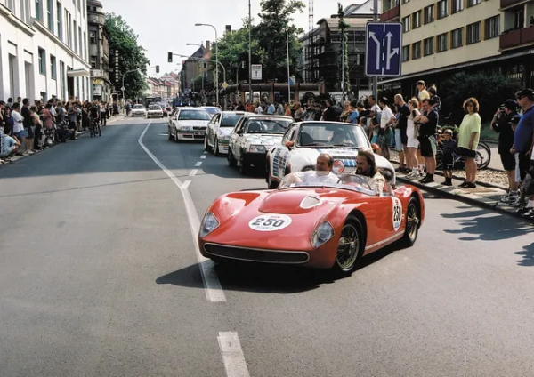 情迷百年競技:斯柯達的賽車起源 情迷百年競技:斯柯達的賽車起源