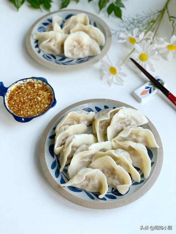 大雪時節吃餃子,鮮香美味又滋補,比韭菜白菜好吃又營養 大雪時節吃餃子,鮮香美味又滋補,比韭菜白菜好吃又營養