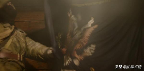 真實的《長津湖》：志願軍凍成冰雕，美軍把志願軍手指掰斷拔走槍