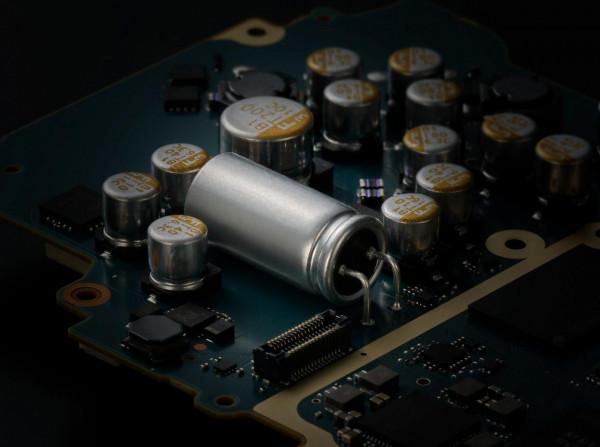 發燒友們，手裡的金磚還香嗎？索尼釋出兩款音樂播放器