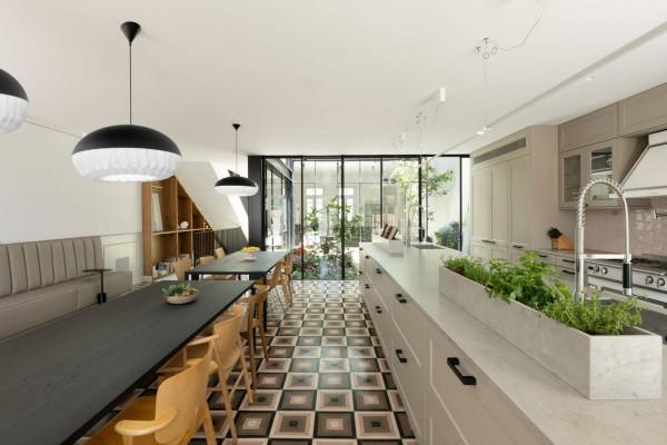 350㎡大別墅裝修不顯擺，從一樓逛到樓頂，滿足了我對豪宅的幻想