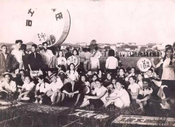 偷挖毛主席祖墳的兇手，躲在長沙當篾匠，舉止怪異，暴露後怎麼判