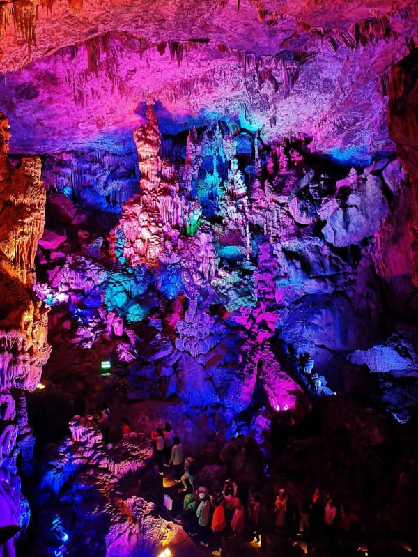 穿過瑤琳仙境,到了江西三清山(2021/05/30) 穿過瑤琳仙境,到了江西三清山(2021/05/30)