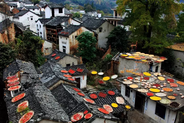 60歲前,一定要去的20個古鎮,既美又有煙火氣,你準備好了嗎? 60歲前,一定要去的20個古鎮,既美又有煙火氣,你準備好了嗎?