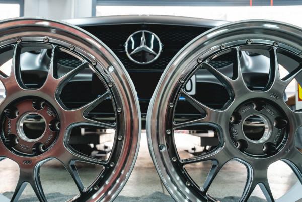 賓士A35L改BBS LMR輪轂 碳纖維內飾板