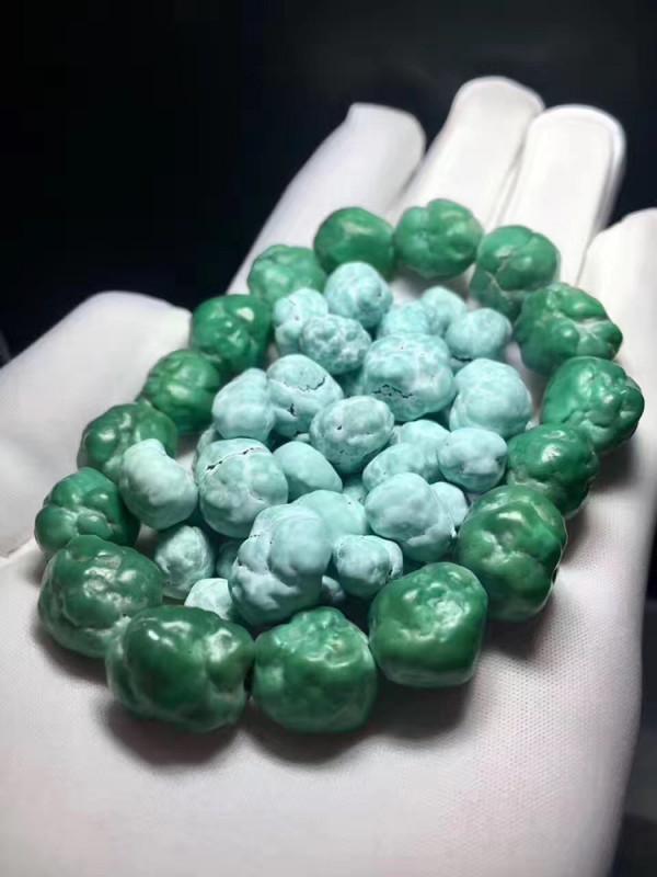 這樣的綠松石隨型你有嗎 這樣的綠松石隨型你有嗎