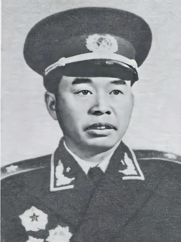 一野一兵團戰鬥序列簡述，主要將領在1955年授銜情況（中）