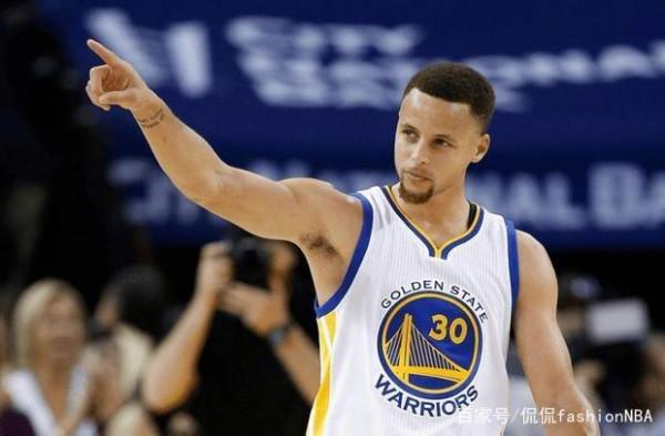 NBA 史蒂芬庫裡 改變了一個時代的打法