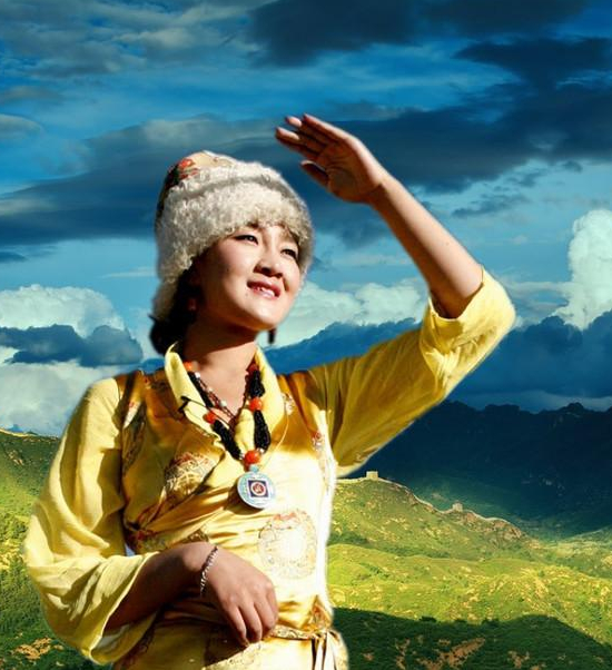 降央卓瑪：嫁普通老公，給5個兄弟買車，被婆婆當親女兒疼愛