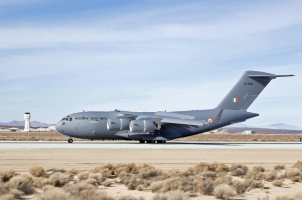 美軍不再遮遮掩掩了！想用三個惡毒招式對付中國，莫迪或撿大便宜