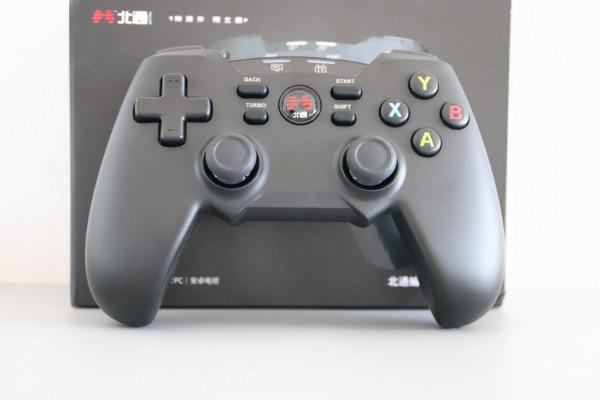 百元級手柄中的超英王者—北通蝙蝠4無線版開箱體驗 百元級手柄中的超英王者—北通蝙蝠4無線版開箱體驗