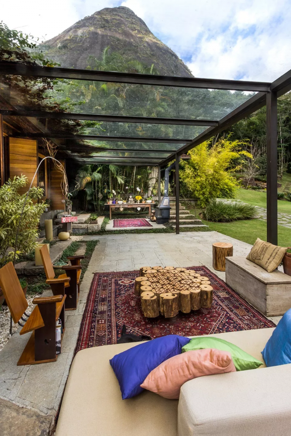 等有錢了，一定要回到鄉村，蓋一個有歸屬感的房子