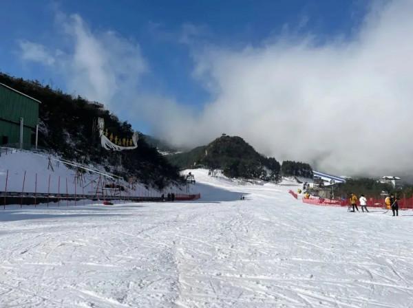 【圖說涼都】野玉海，銀裝素裹的童話世界