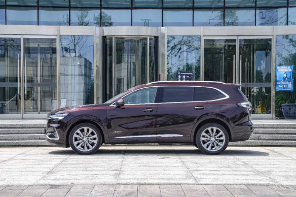 七座實用?全新高顏值中型SUV,空間配置哪哪都好,就是... 七座實用?全新高顏值中型SUV,空間配置哪哪都好,就是...