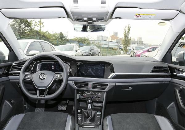 兩款超長軸距的緊湊型家用轎車,斯柯達這款顏值和價效比更高 兩款超長軸距的緊湊型家用轎車,斯柯達這款顏值和價效比更高
