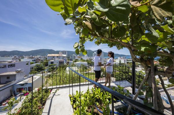 與綠色和光明為伍，當混凝土遇上花園，創造出明亮通透的生活環境