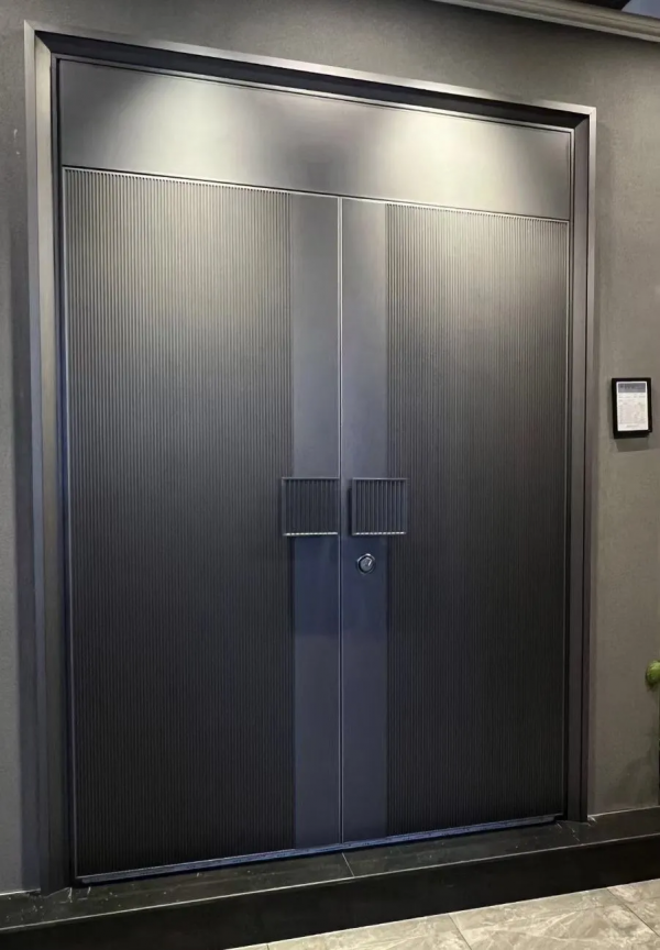 一門一世界,開合間預見未來 一門一世界,開合間預見未來