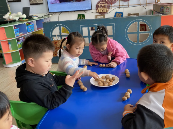 「凝“新”聚力 未來可期」範鎮中心幼兒園新教師課堂展示活動 「凝“新”聚力 未來可期」範鎮中心幼兒園新教師課堂展示活動