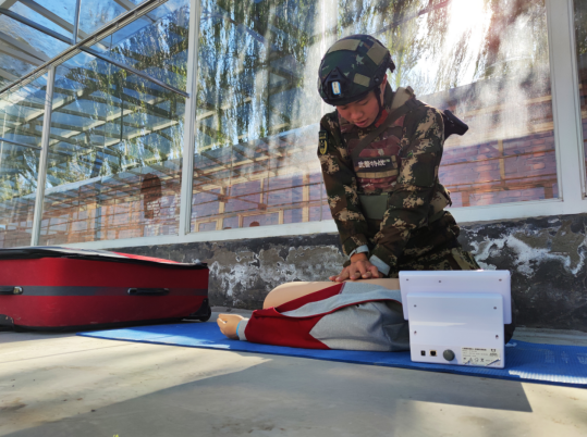 直擊武警特戰隊員訓練精彩瞬間 直擊武警特戰隊員訓練精彩瞬間