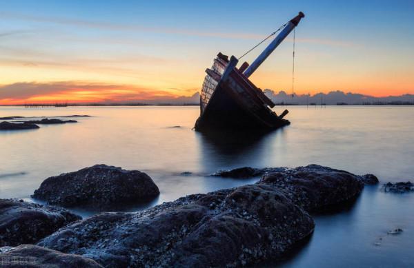 “中國百慕大”:鄱陽湖,曾經一天沉了13艘船,無數人在這裡喪命 “中國百慕大”:鄱陽湖,曾經一天沉了13艘船,無數人在這裡喪命