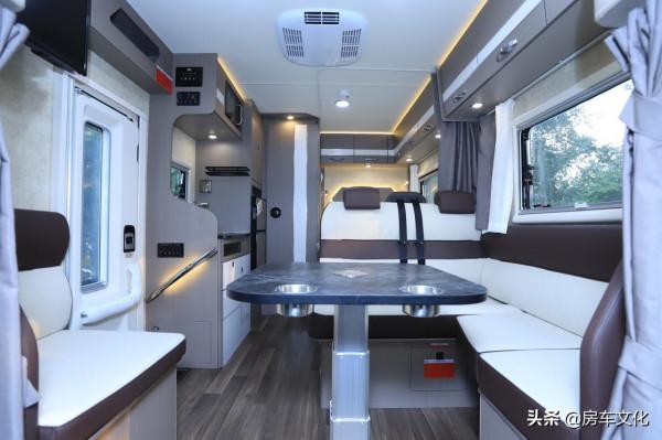 兩室一廳帶3.0T動力房車來啦！有麻將桌和獨立廚衛，實用舒適