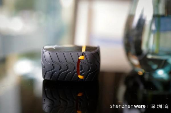 盧米埃影院的音響、兩千多元的 TWS 耳機、邁凱倫的聯名，我們與傑士聊了聊高階打法