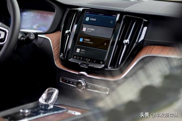 智逸豪華版最具價效比 全新沃爾沃XC60購車手冊 智逸豪華版最具價效比 全新沃爾沃XC60購車手冊