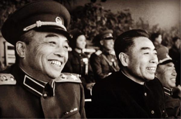 彭德懷的骨灰盒是如何在成都隱姓埋名儲存整整四年的? 彭德懷的骨灰盒是如何在成都隱姓埋名儲存整整四年的?