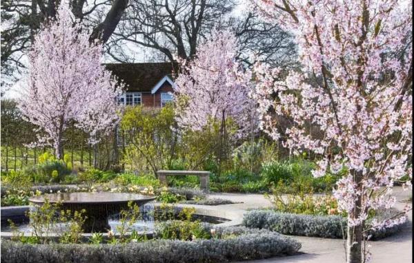 當歐式古典碰上現代工業,狠狠拿捏了 當歐式古典碰上現代工業,狠狠拿捏了