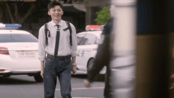 4部戲5個角色,這個星二代的演技實在不一般 4部戲5個角色,這個星二代的演技實在不一般