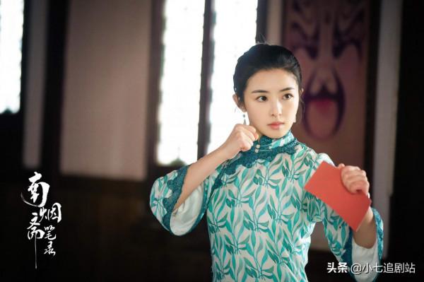 積壓4年，劉亦菲、井柏然民國劇改名待播，男二AI換臉，刪減13集