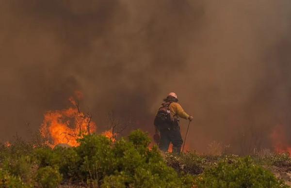 “絕命火師”?!除了天災,美國末日山火失控原因…比恐怖片還恐怖… “絕命火師”?!除了天災,美國末日山火失控原因…比恐怖片還恐怖…